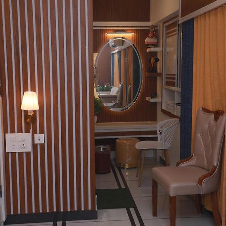Excellency Airport Hotel Kochi المظهر الخارجي الصورة