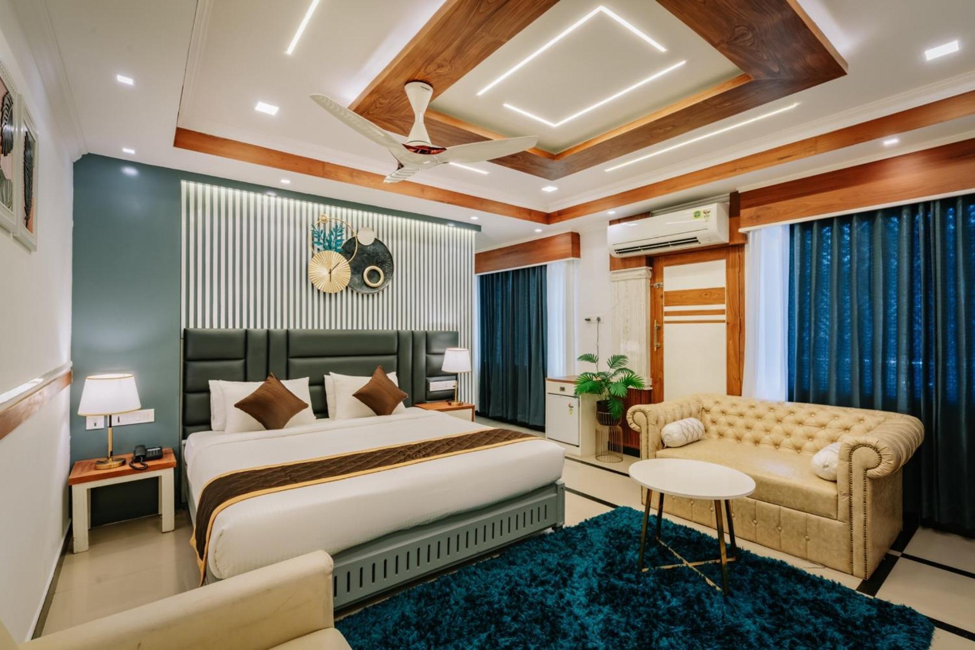 Excellency Airport Hotel Kochi المظهر الخارجي الصورة